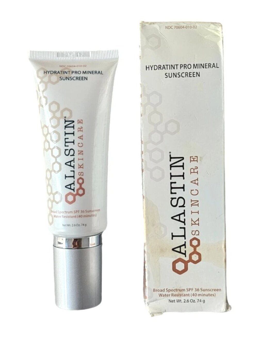 Alastin HydraTint Pro Mineral Sunscreen SPF 36 2.6oz EXP 7/25 NEW Box Damage